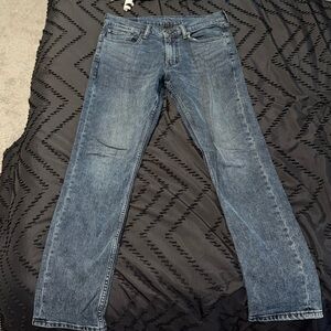 Dark wash Men’s Levi Jeans - worn once